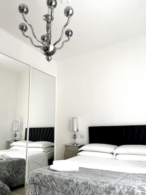 Hotel Virginia Apartaments - Stazione Termini Rome Exterior photo